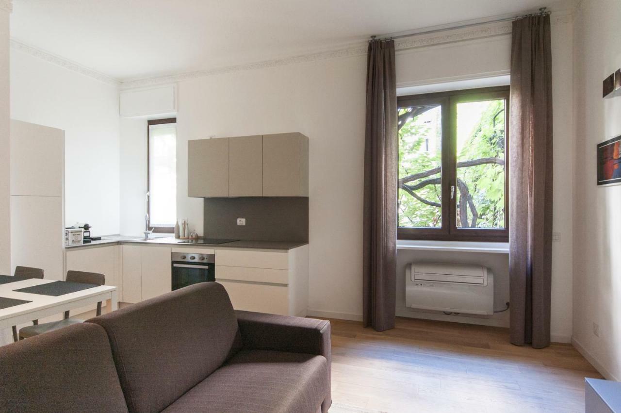 Beautiful Flat In Center Mailand